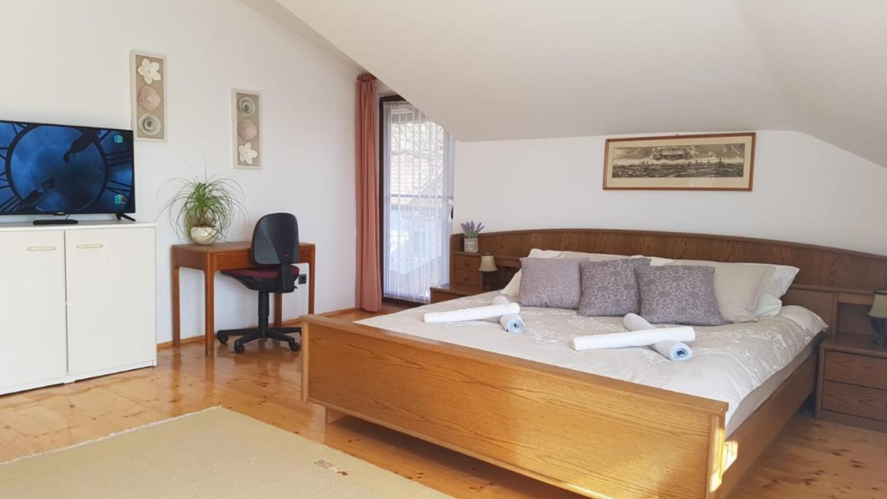 Hotel La Cassa Temešvár Exteriér fotografie